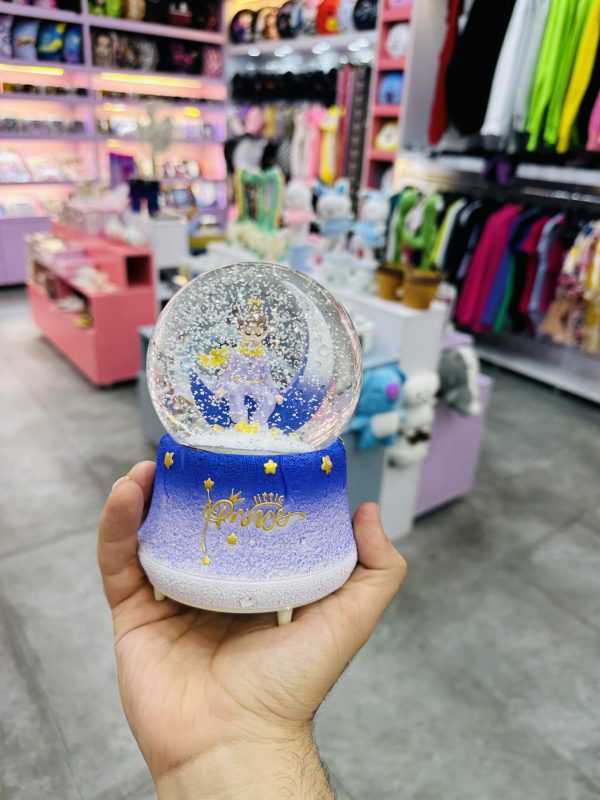 snow-globe